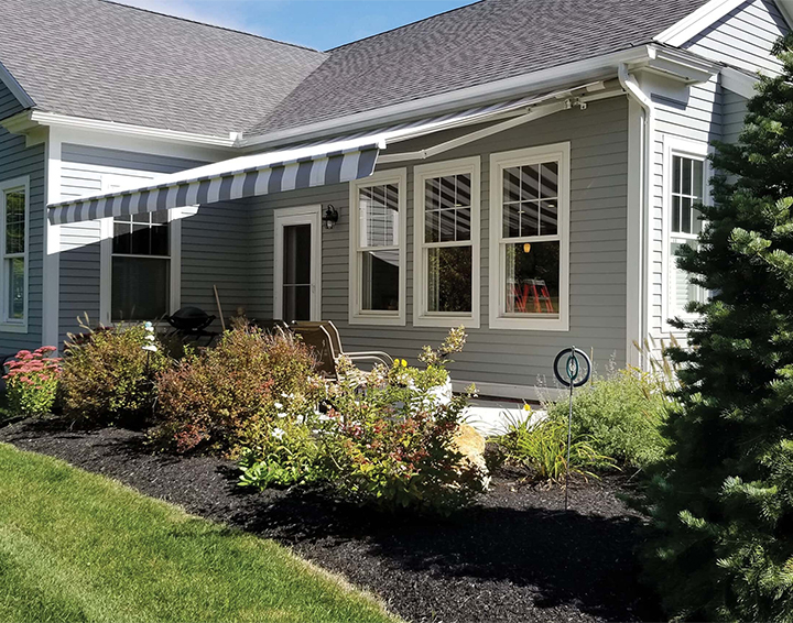SummerSpace Retractable Awnings In The Berkshires, Retractable Awnings Berkshires, Retractable Awning Dealers Berkshires, Retractable Awning Dealers Berkshires